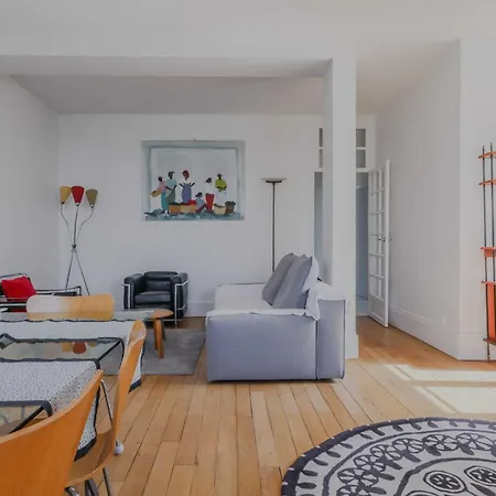 Apartment Beautiful 2bd For 4p Near Sacre Coeur